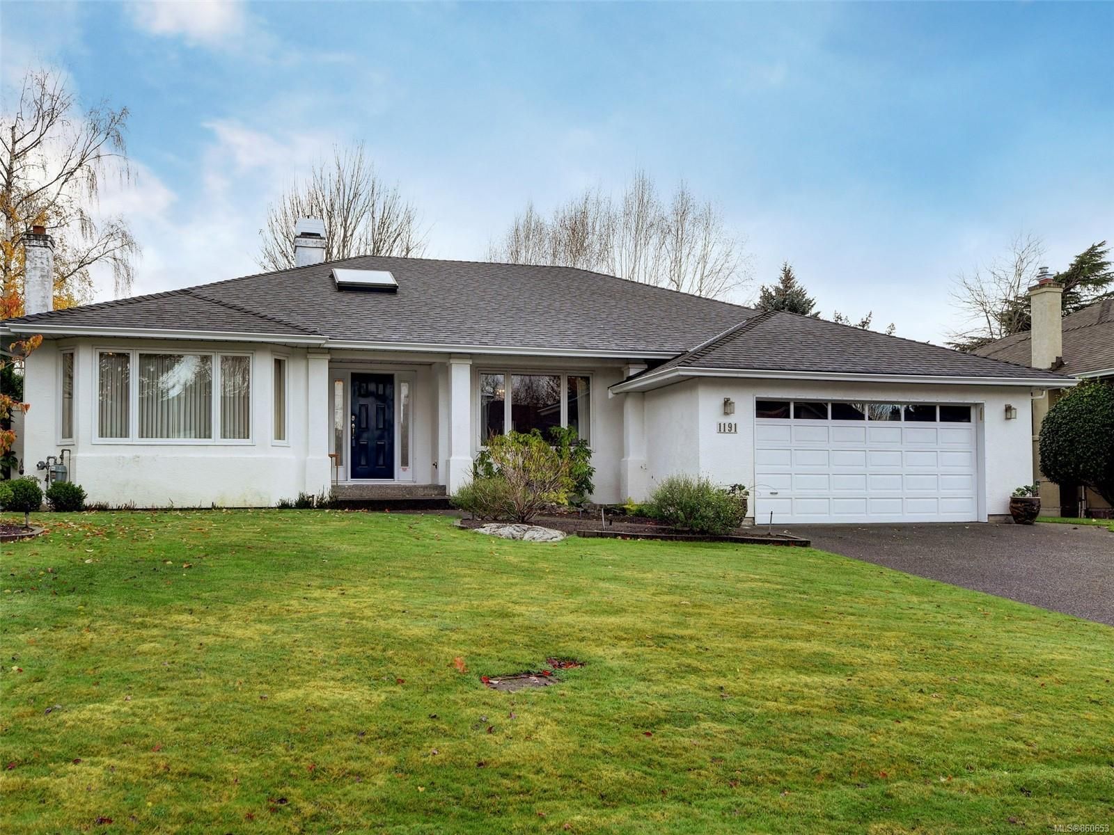New property listed in SE Sunnymead, Saanich East